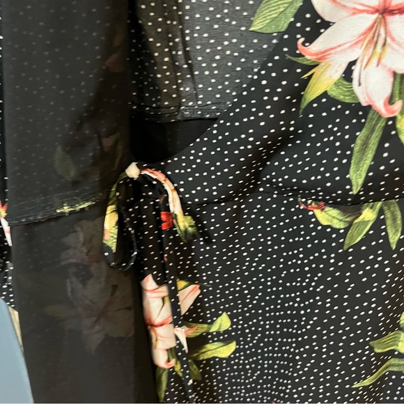 Gilli Wmns Wrap Dress Black polka dot Floral Midi  puff Long Sleeve V Neck Small - Picture 15 of 16
